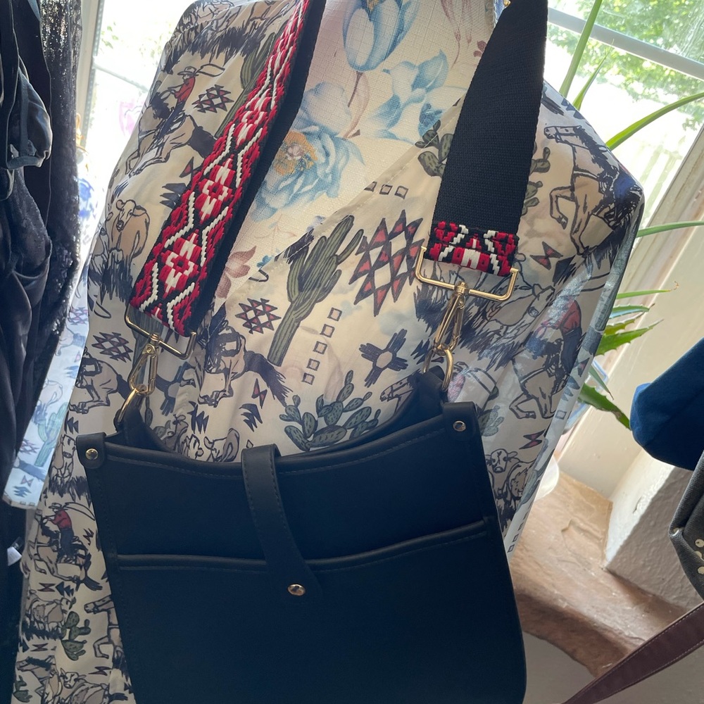 Leather Aztec bag